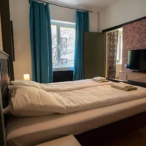 https://2bdr-flat-in-centre-ndk.sofiahotelsbg.com