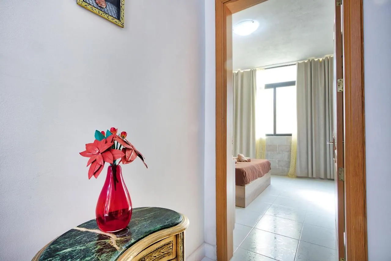 119/4 - Sea View Apartment - 3 Bedrooms Xghajra